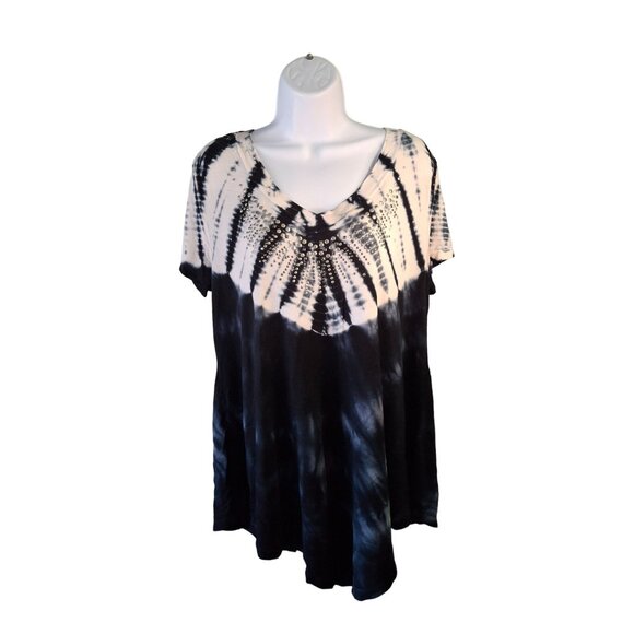 B.L.E.U. Womens Tie-Dye V-Neck XL Top Black White Studded Neck Boho Hippie - Picture 1 of 6